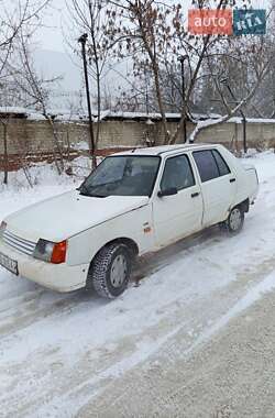 Ліфтбек ЗАЗ 1103 Славута 2003 в Чернігові