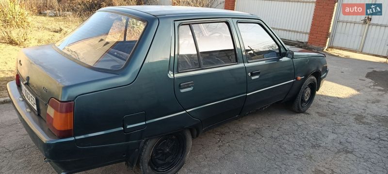 ЗАЗ 1103 Славута 2005