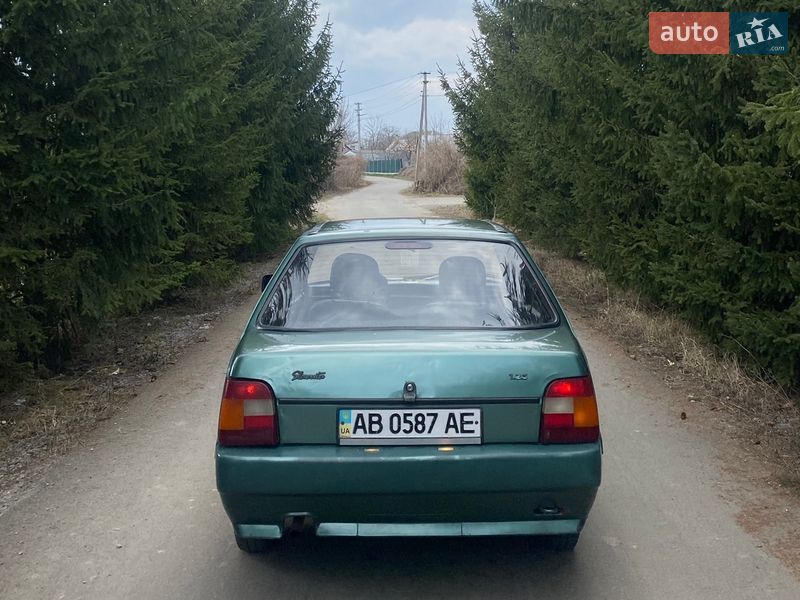 Лифтбек ЗАЗ 1103 Славута 2005 в Виннице