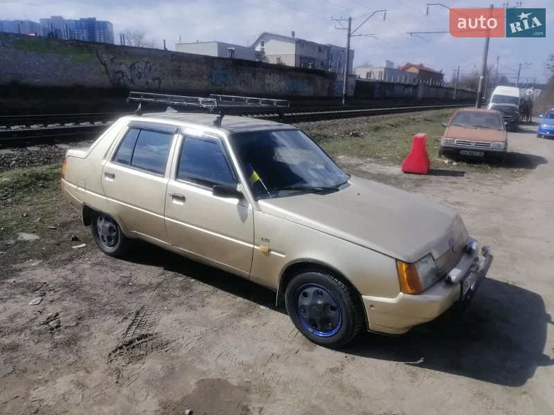 ЗАЗ 1103 Славута