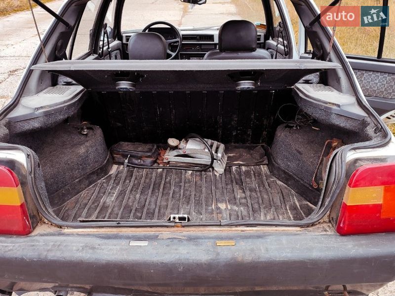 Лифтбек ЗАЗ 1103 Славута 2003 в Светловодске фото 10 Лифтбек ЗАЗ 1103 Славута 2003 в Светловодске