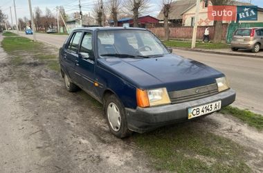 Лифтбек ЗАЗ 1103 Славута 2004 в Мене