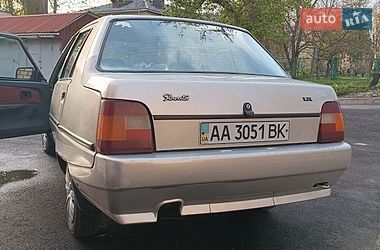 Лифтбек ЗАЗ 1103 Славута 2006 в Киеве