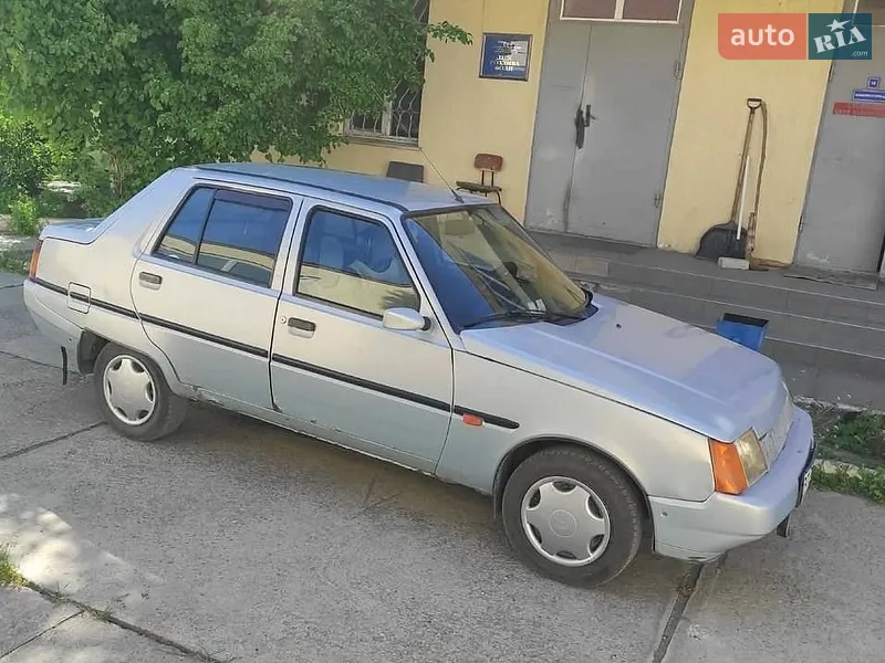 ЗАЗ 1103 Славута