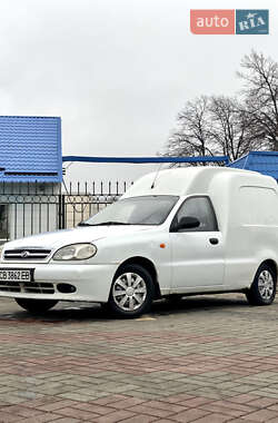 Грузовой фургон ЗАЗ 11055 2011 в 