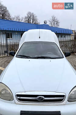 Грузовой фургон ЗАЗ 11055 2011 в 