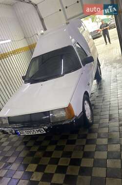 Вантажний фургон ЗАЗ 11055 2005 в Дніпрі