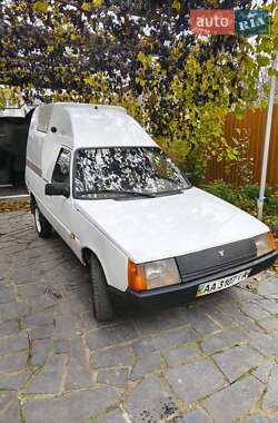 Грузовой фургон ЗАЗ 11055 2003 в Радомышле