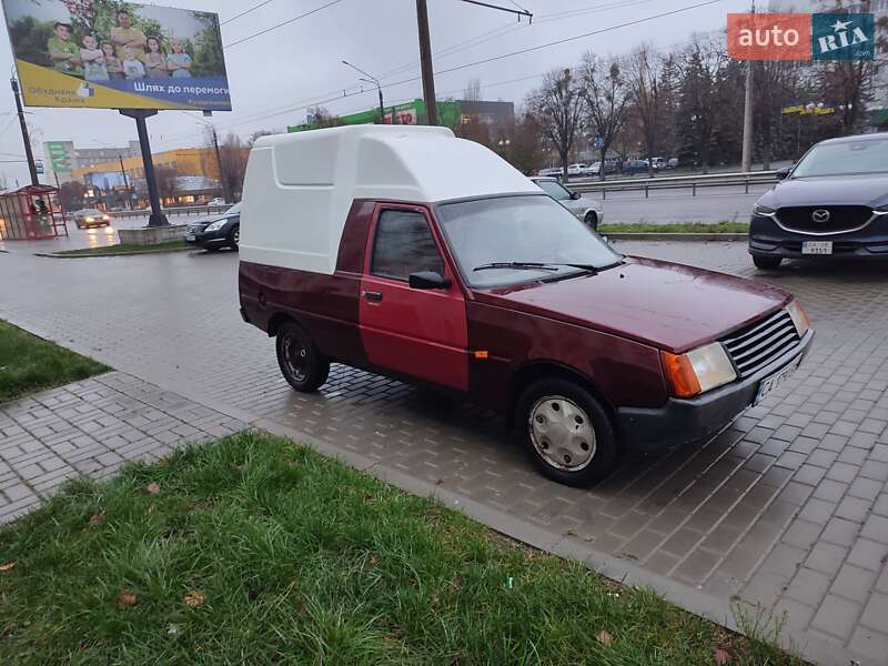 Грузовой фургон ЗАЗ 11055 2006 в Черкассах