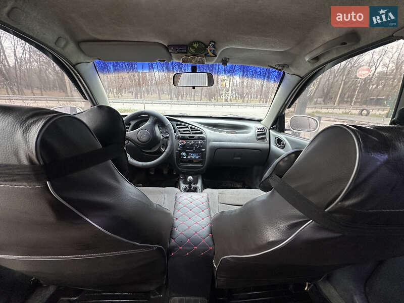 Седан ЗАЗ 1306 2002 в Днепре