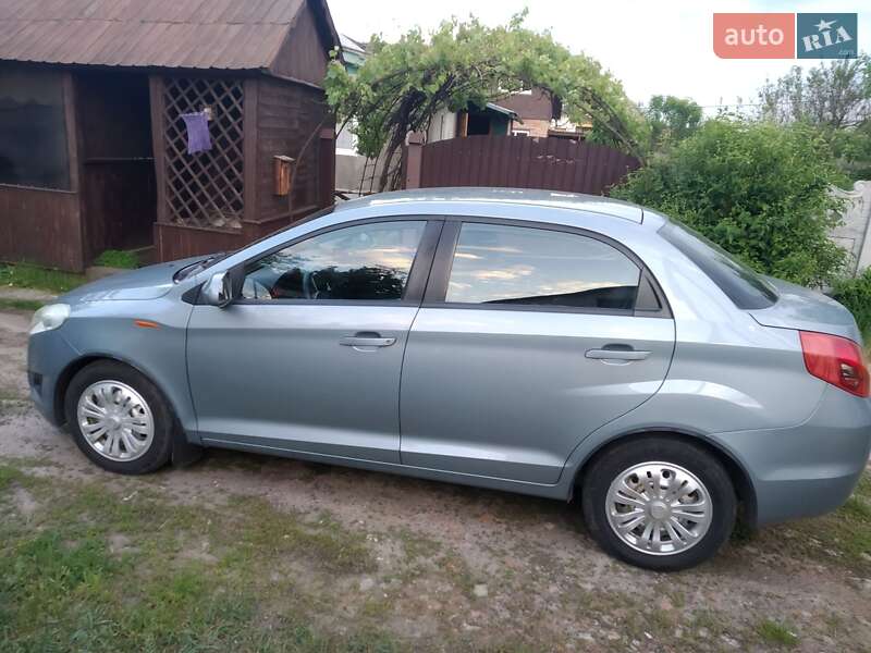 Ліфтбек ЗАЗ Forza 2013 в Чернігові