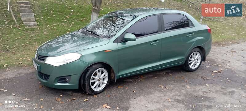 Лифтбек ЗАЗ Forza 2011 в Липовой Долине фото Лифтбек ЗАЗ Forza 2011 в Липовой Долине