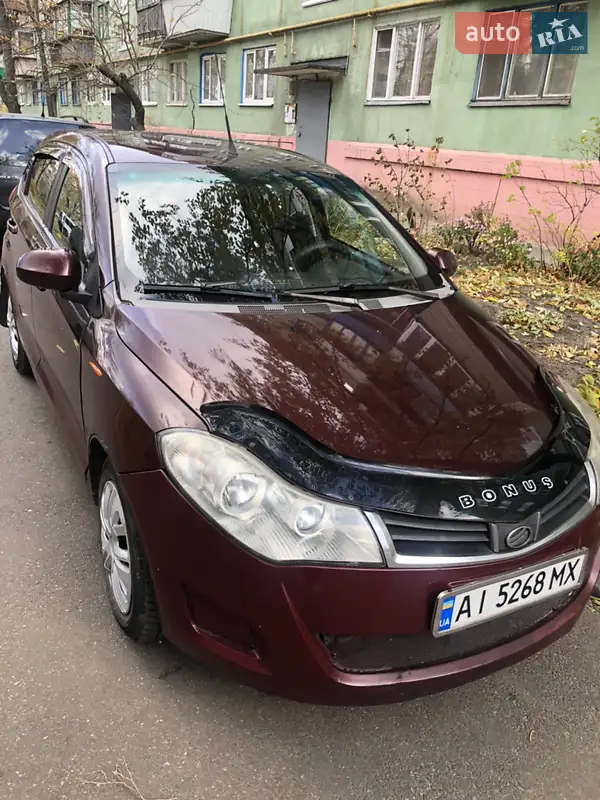 Хэтчбек ЗАЗ Forza 2011 в 