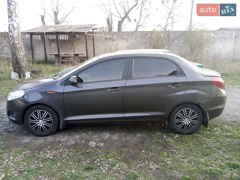 ЗАЗ Forza 2011