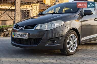 Хетчбек ЗАЗ Forza 2011 в 
