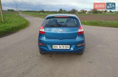 Хэтчбек ЗАЗ Forza 2011 в 