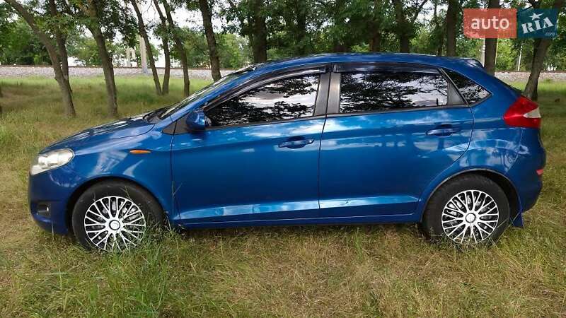 Хетчбек ЗАЗ Forza 2012 в Одесі фото 4 Хетчбек ЗАЗ Forza 2012 в Одесі