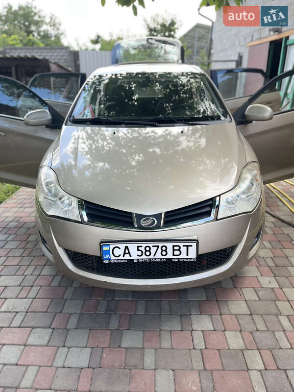 ЗАЗ Forza 2015 ЗАЗ Forza 2015