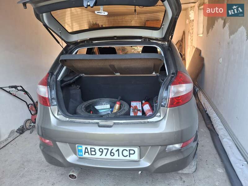 Хэтчбек ЗАЗ Forza 2012 в Сутисках фото 4 Хэтчбек ЗАЗ Forza 2012 в Сутисках