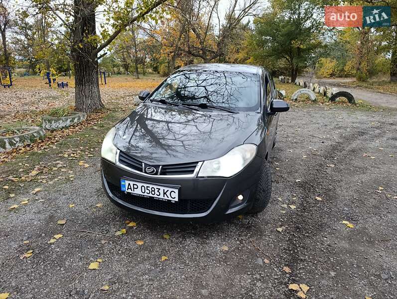 Хэтчбек ЗАЗ Forza 2014 в Новониколаевке фото 2 Хэтчбек ЗАЗ Forza 2014 в Новониколаевке