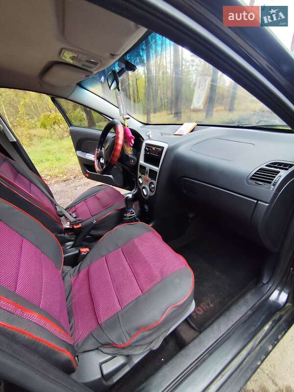 Хэтчбек ЗАЗ Forza 2012 в Житомире