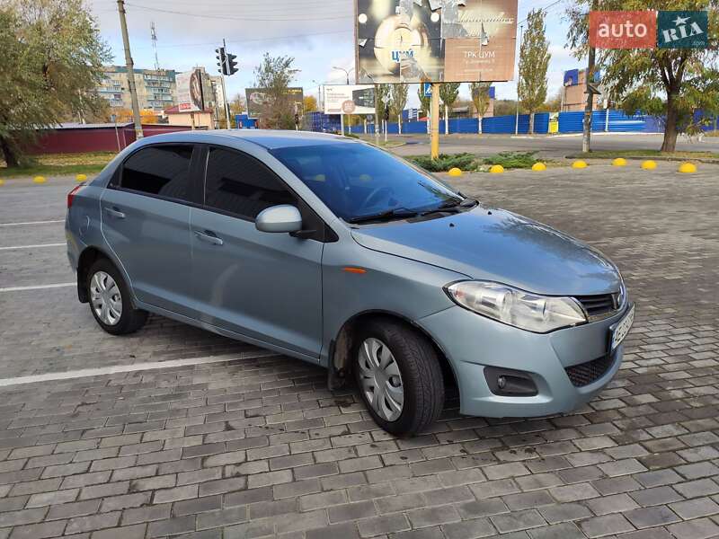 Лифтбек ЗАЗ Forza 2011 в Каменском