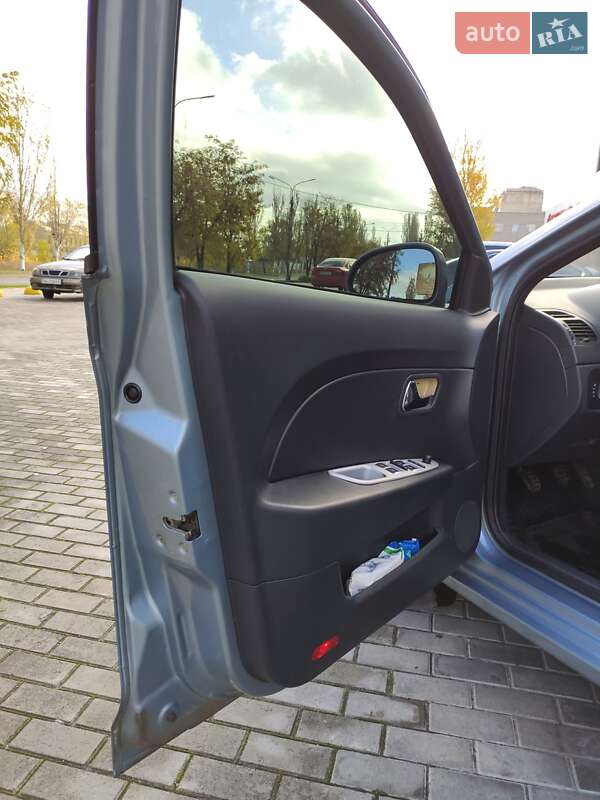 Лифтбек ЗАЗ Forza 2011 в Каменском