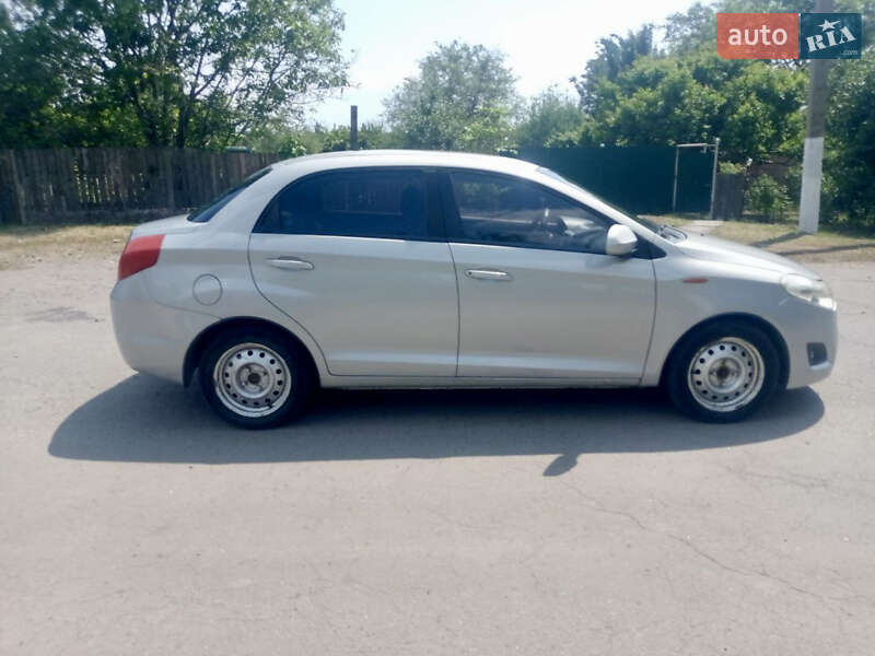 Ліфтбек ЗАЗ Forza 2011 в Нікополі