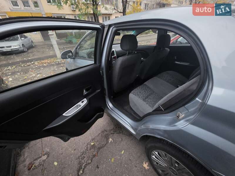 Лифтбек ЗАЗ Forza 2012 в Киеве