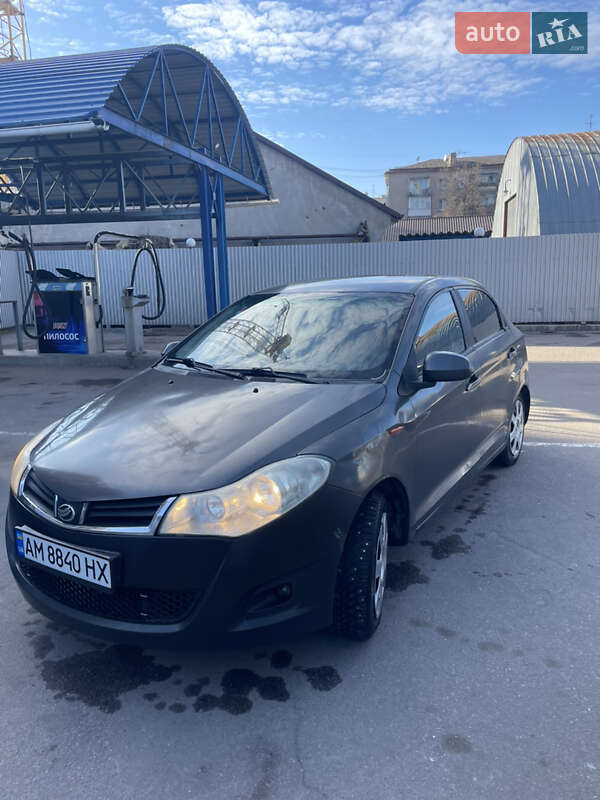 Ліфтбек ЗАЗ Forza 2012 в Житомирі фото Ліфтбек ЗАЗ Forza 2012 в Житомирі