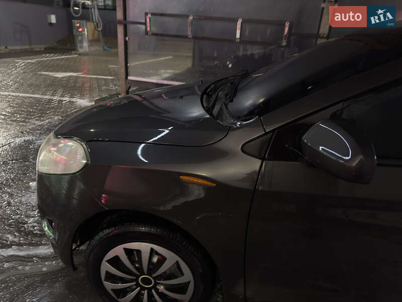 Хетчбек ЗАЗ Forza 2011 в Мельниці-Подільській