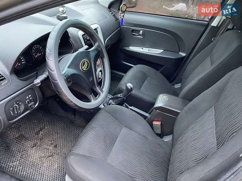 Ліфтбек ЗАЗ Forza 2012 в Овручі