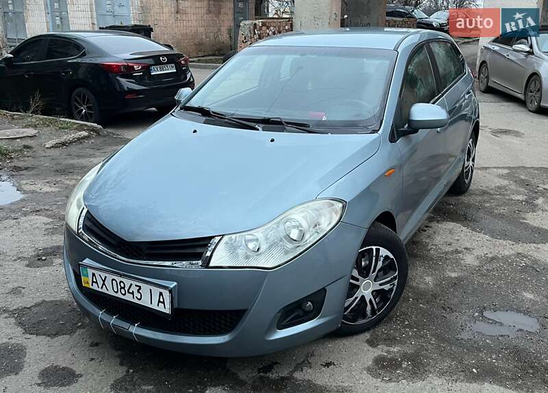 ЗАЗ Forza 2013 ЗАЗ Forza 2013