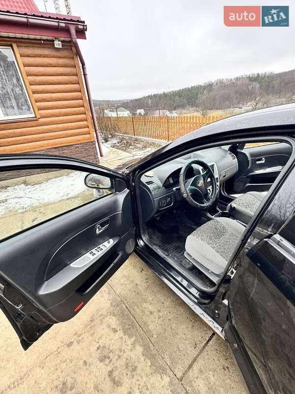 Хэтчбек ЗАЗ Forza 2012 в Хмельницком