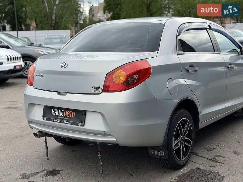 Лифтбек ЗАЗ Forza 2011 в Шептицькому