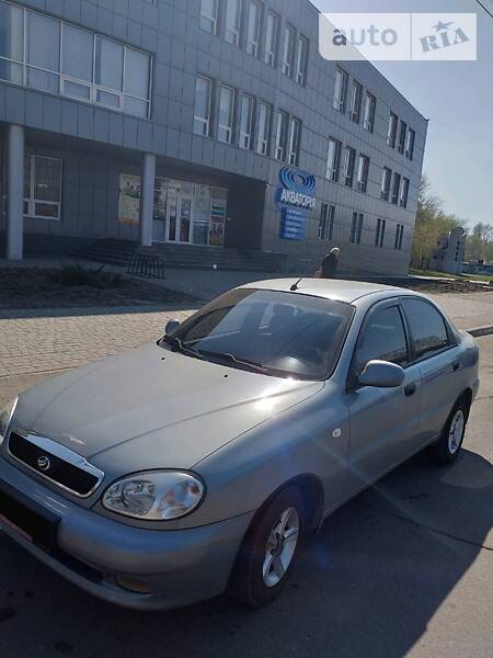 Седан ЗАЗ Lanos 2012 в Дніпрі