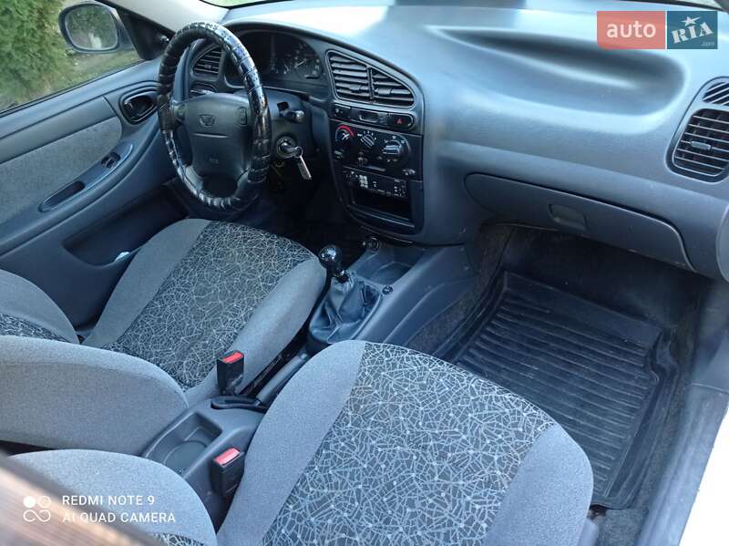 Седан ЗАЗ Lanos 2012 в Черновцах