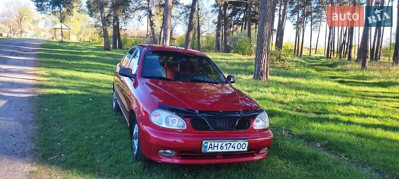 Седан ЗАЗ Lanos 2008 в Коростене