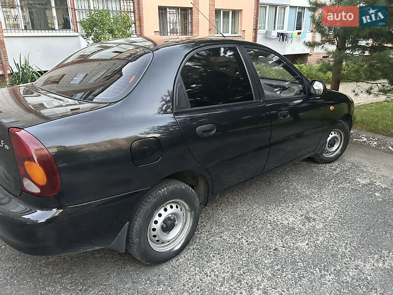 Седан ЗАЗ Lanos 2011 в Николаеве