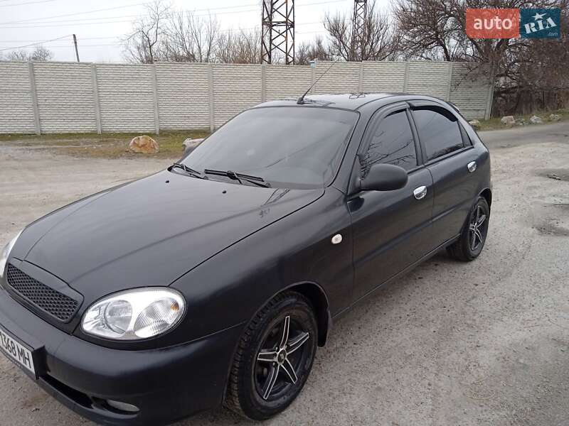 Хэтчбек ЗАЗ Lanos 2011 в Днепре