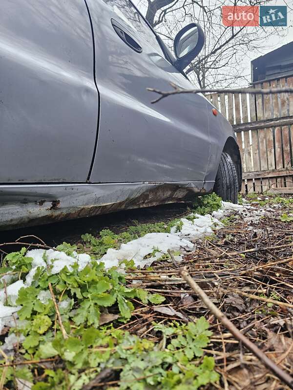 Седан ЗАЗ Lanos 2010 в Коростене