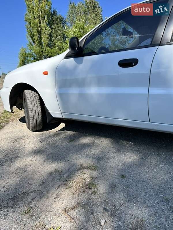 Седан ЗАЗ Lanos 2011 в Днепре