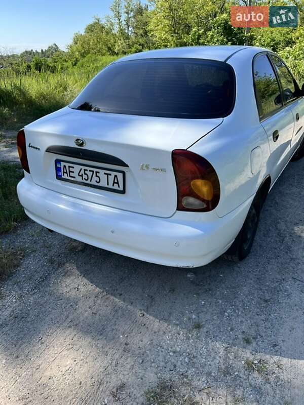 Седан ЗАЗ Lanos 2011 в Днепре