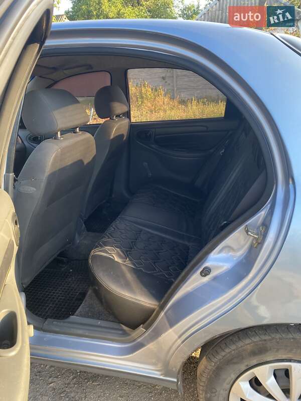 Седан ЗАЗ Lanos 2010 в Кривом Роге