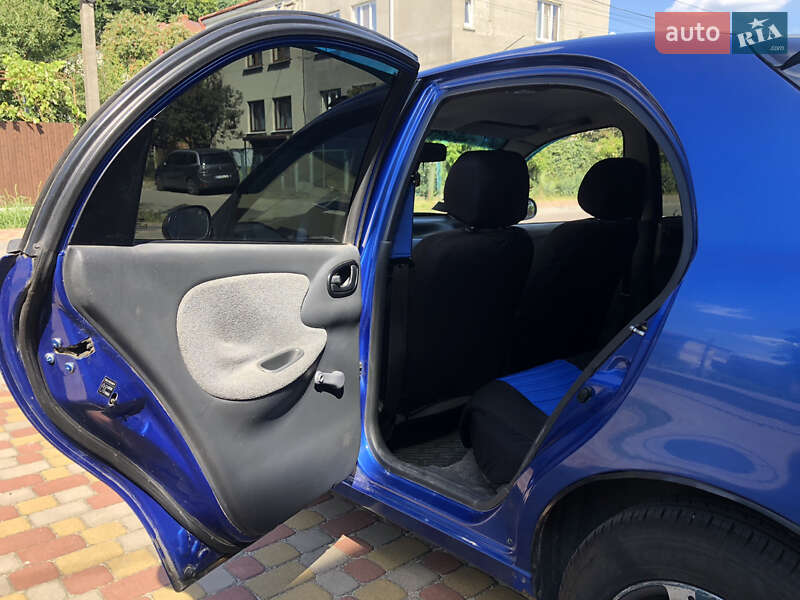 Седан ЗАЗ Lanos 2008 в Винниках