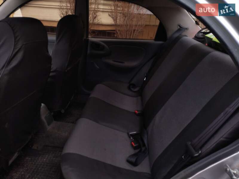 Седан ЗАЗ Lanos 2007 в Киеве