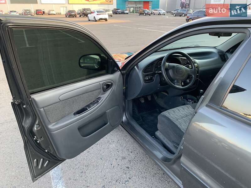 Седан ЗАЗ Lanos 2014 в Киеве