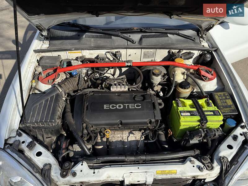 Седан ЗАЗ Lanos 2013 в Киеве