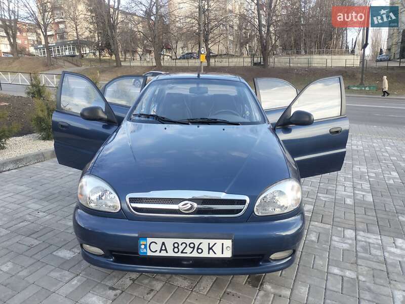 Седан ЗАЗ Lanos 2011 в Хмельницькому