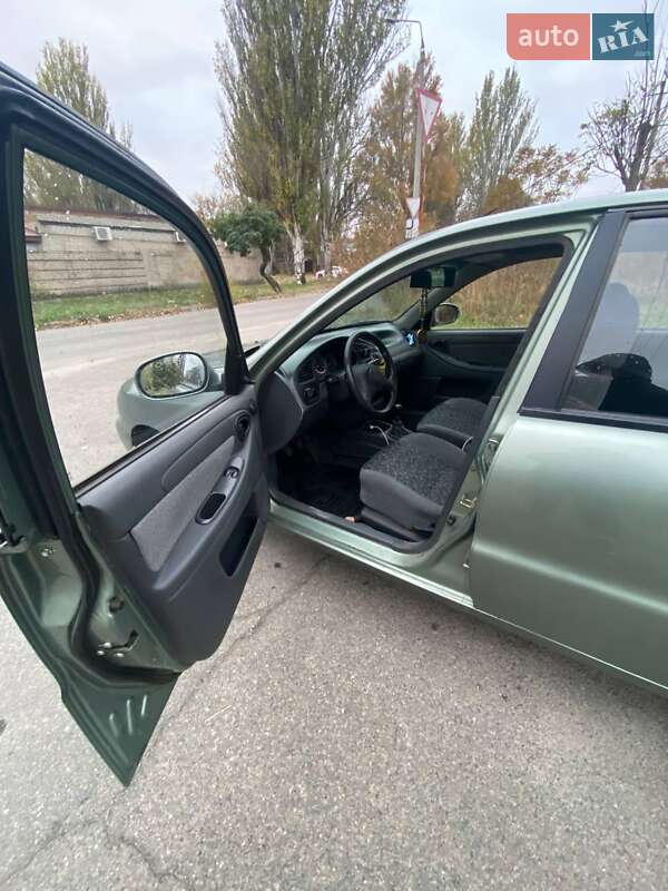 Седан ЗАЗ Lanos 2009 в Запорожье